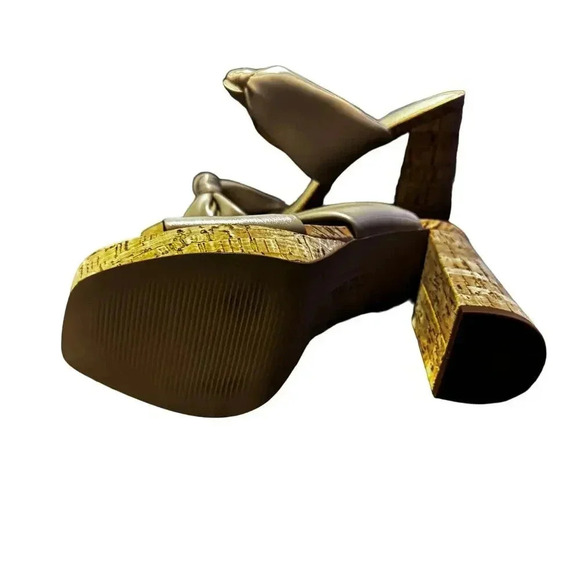 Charles by Charles David INTUIT SANDAL Platform Chunky Heel Nude Women’s 7 New - Picture 3 of 8